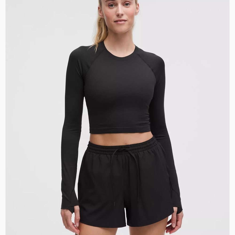 Lululemon Black Swiftly Tech 2.0 Long Sleeve Crop Top